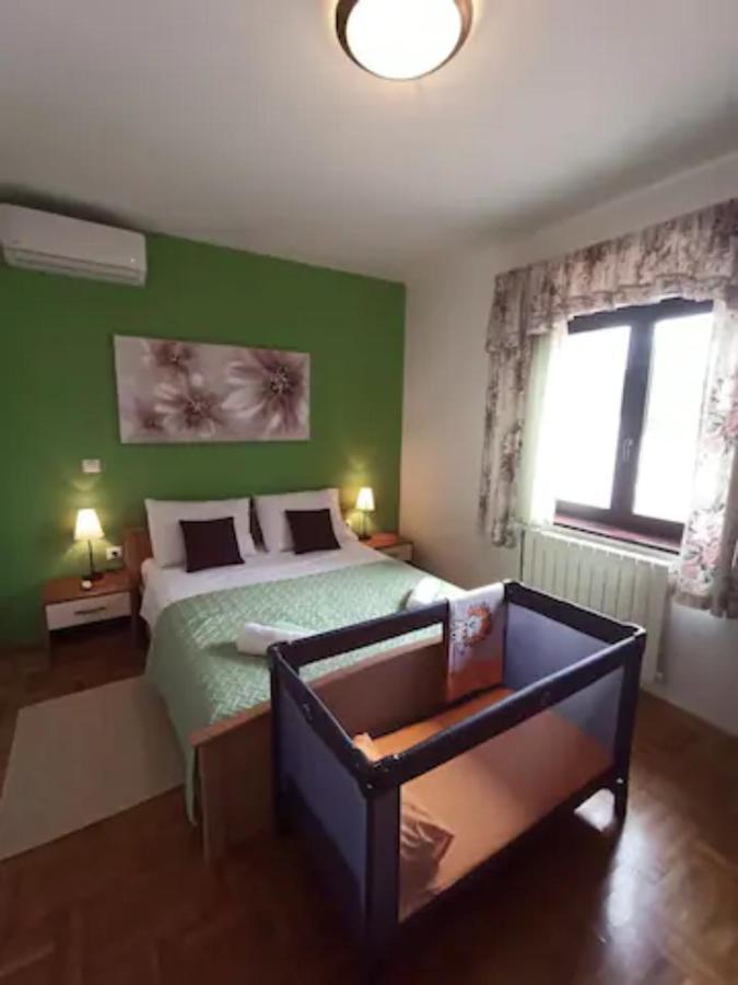 Villa Margerita With Private Pool, Yard And Parking Kaštelir Exterior foto